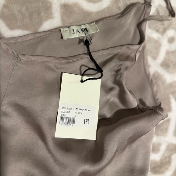 Jaki - Picture 5 of 6